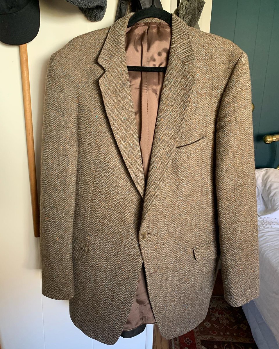 armandlanetwits's tweet photo. From the stage and now onto the big screen. Stay…following(?) to see what’s next for my trusty wool coat and I! (Hint: more trees 🌲🌳)
.
.
.
.
#comingsoon #indiefeature #filmnyc #film #actor #iamjob #movies https://t.co/XwOd8PJArS