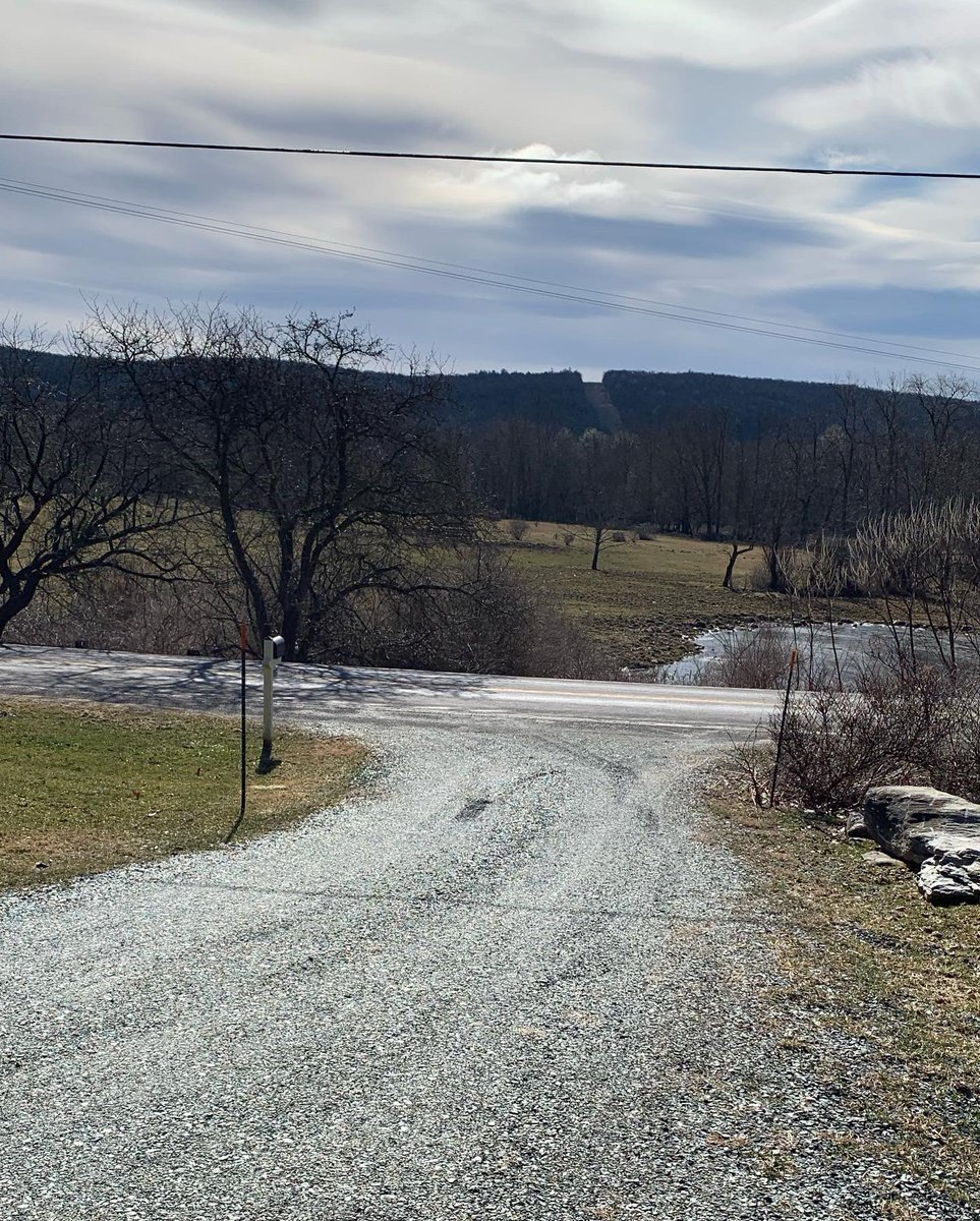 armandlanetwits's tweet photo. From the stage and now onto the big screen. Stay…following(?) to see what’s next for my trusty wool coat and I! (Hint: more trees 🌲🌳)
.
.
.
.
#comingsoon #indiefeature #filmnyc #film #actor #iamjob #movies https://t.co/XwOd8PJArS