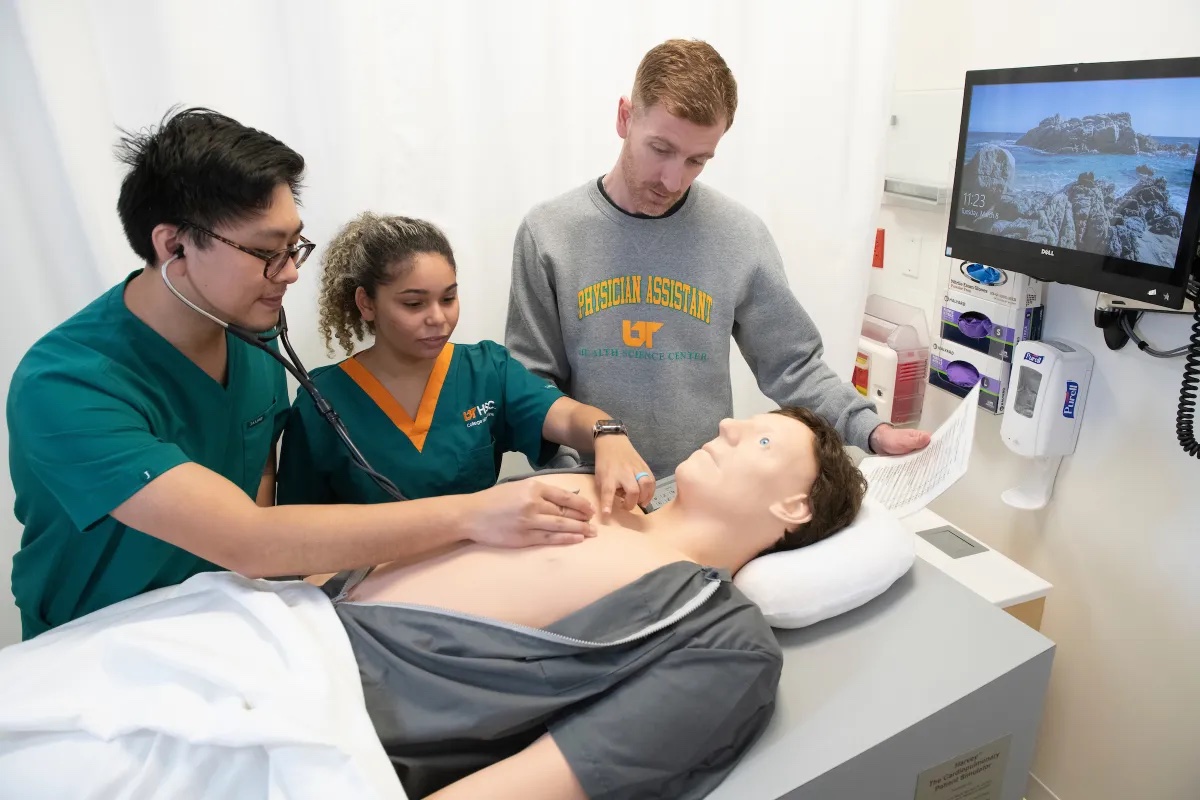 UTHSC College of Medicine Ranked No. 26 for Primary Care By U.S. News &amp; World Report news.uthsc.edu/uthsc-college-…