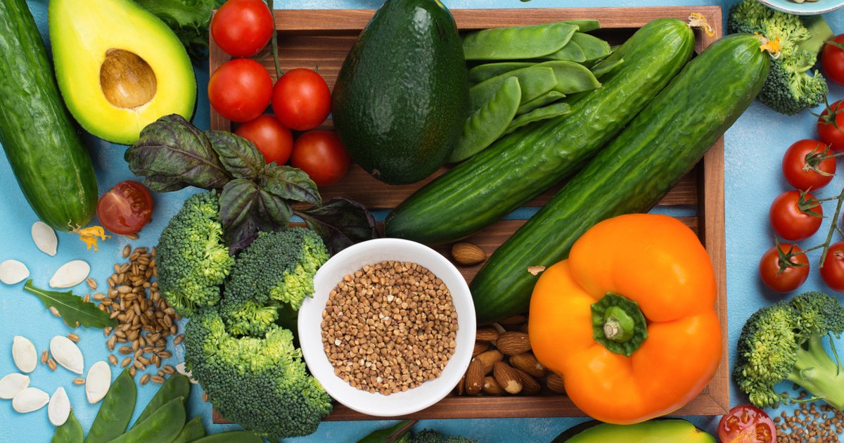 CooperAerobics's tweet photo. Another vitamin D benefit. Did you know people deficient in #vitaminD have a higher risk of #colorectalcancer? Read about this correlation with colon &amp; rectal cancer #prevention: https://t.co/JdyamSnRa7. 
#ThePillbox #coopercomplete #coloncancer #vitamins #coloncancerawareness https://t.co/LVGn9mHb7Q