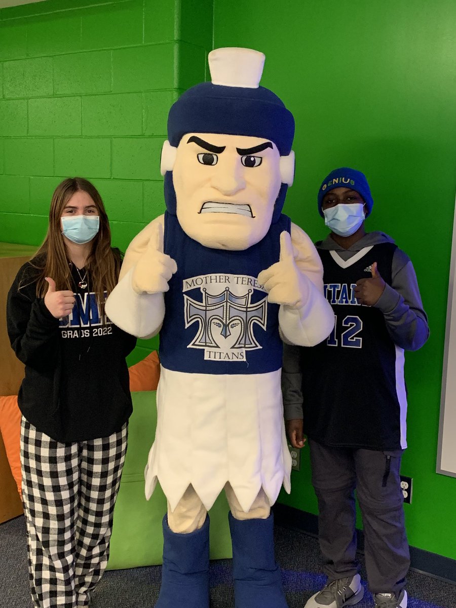 MotherTeresaHS's tweet photo. We are so proud of David F, Truance H. and Titus for representing SMT so well today ⁦@StLukeNepean⁩. We answered questions from grade 6 students, and welcomed them to our school community! Thank you for being such excellent student leaders and ambassadors for our school 🙌 https://t.co/tXI5AtTYN8