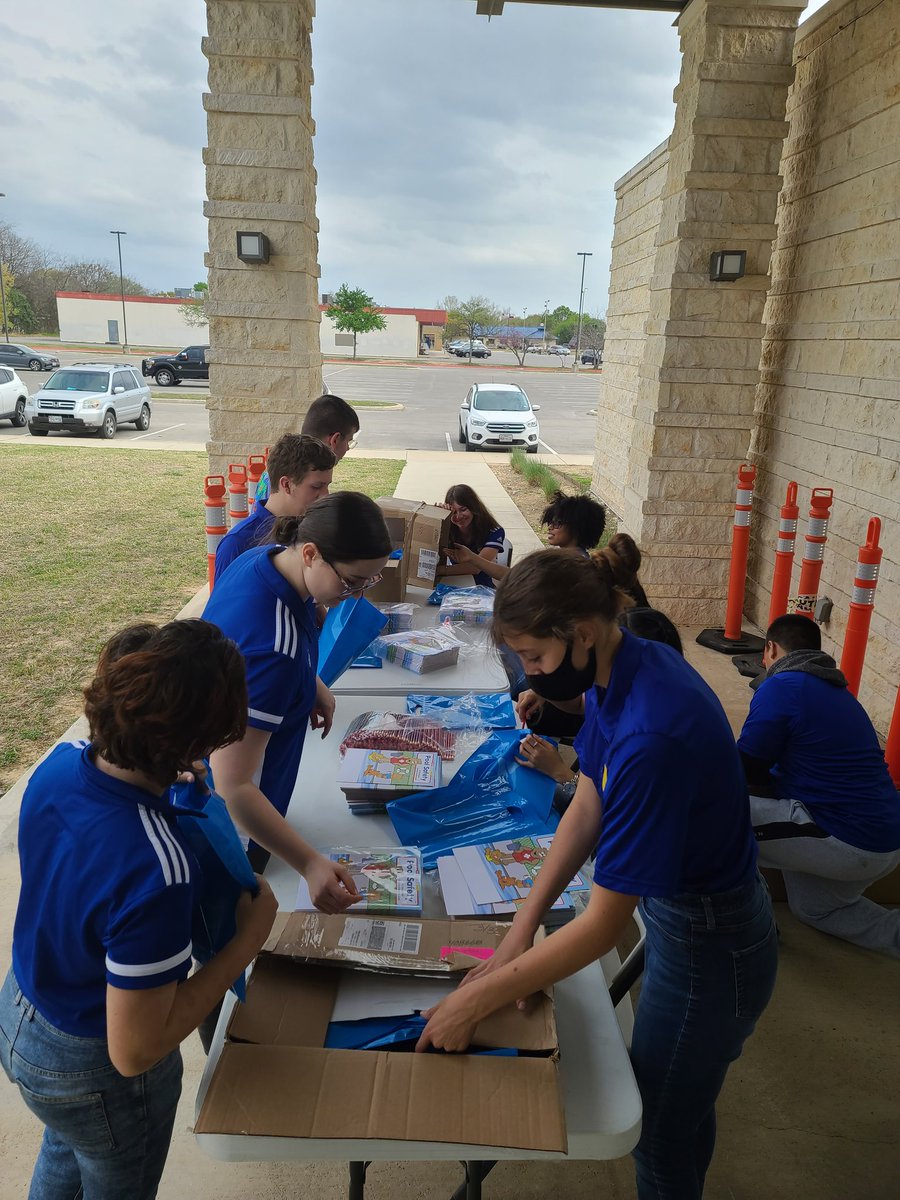 TX82ndAFJROTC tweet media