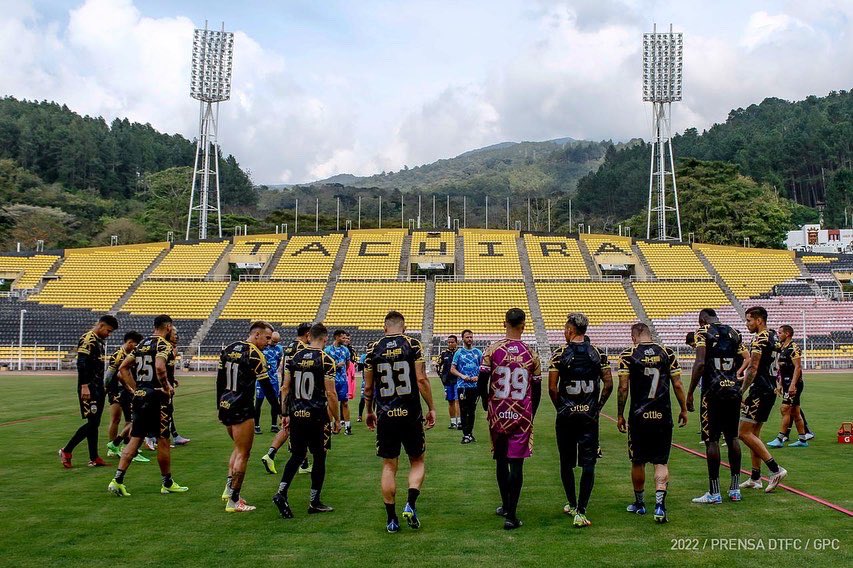 DvoTachira's tweet photo. 😍 Y llegó el día, volvimos a entrenar en nuestro Templo 🔝👏🏽 https://t.co/SxRFvaItNn