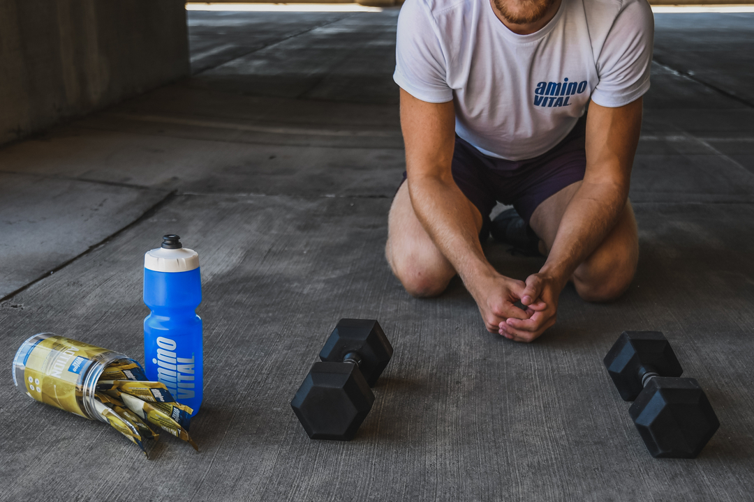 BCAAs vs. Protein: Which one should you take?

BCAAs are amino acids - the building blocks of protein. Protein must break down into amino acids to be used by our bodies for specific functions.

Most adults meet their protein needs through a balanced diet. For those such as athlet