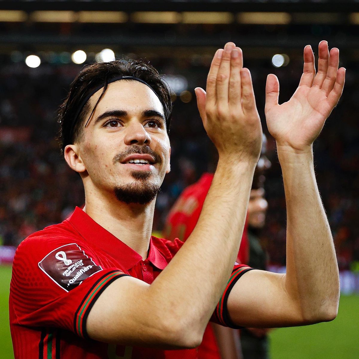 Um sonho de sempre! É um privilégio enorme estrear-me pela Seleção Principal e logo no meu Dragão 💙

Estamos no Mundial! Rumo ao Qatar 🇵🇹❤️