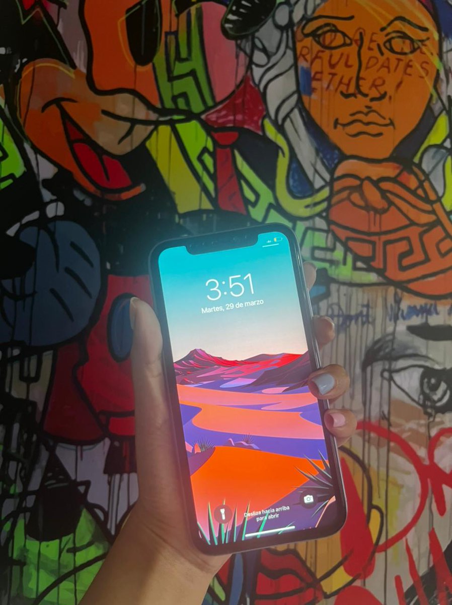 dvalentina166's tweet photo. Se vende iPhone 11, excelente precio💯 https://t.co/KztOi8pG0k