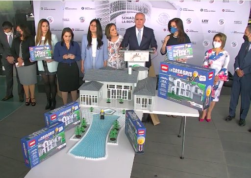 dadkom14's tweet photo. Algo hay que reconocerle al PAN.
Al fin entregó una obra terminada 🤷🏻‍♀️ https://t.co/1yT98w1mHK