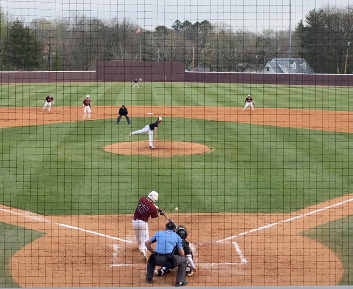 _whitneymarrie's tweet photo. Lee’s #27 up to bat! Bottom of the 4th w/ zero outs. #firedup @LeeUFlames @LeeUBaseball https://t.co/VNGg3dNWkx
