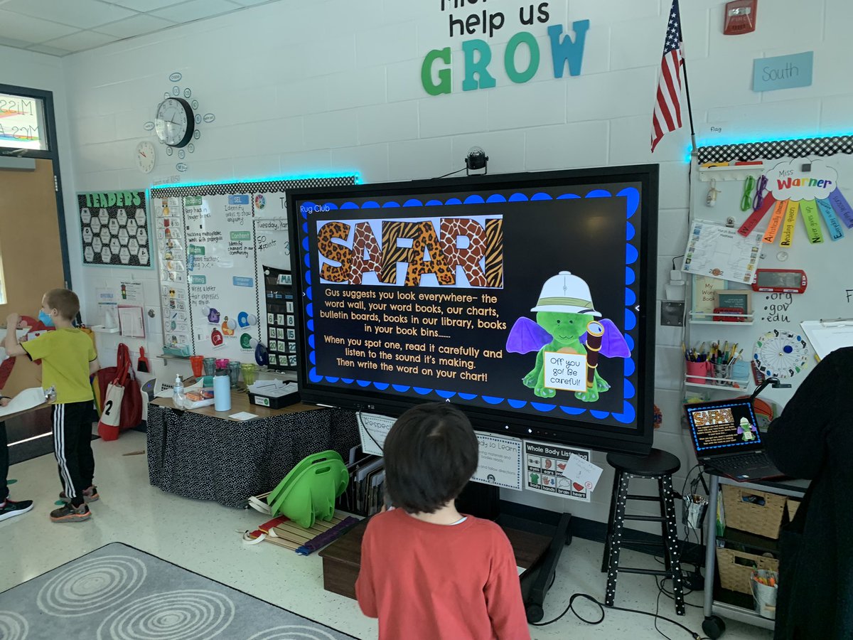 MsWarnerTeaches's tweet photo. Gus and room 202 went on a safari today looking for sneaky camouflaged consonants! They collected so many words from around the room and in their books! @midgleyDIS @TCRWP https://t.co/Rb3DXNfYR3