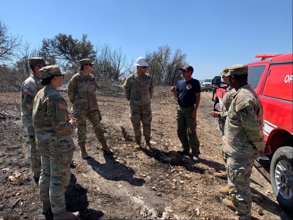 AnthonyBarbina's tweet image. Awesome! Proud of our Rugged Engineers helping @USAGforthood fight the largest fire in the post's history. Great actions shots of our team cutting breaks, containing hot spots, and assisting post, state and local officials!!

#StayRugged @iii_corps @jtfcs @36thENBDE @USAEnReg