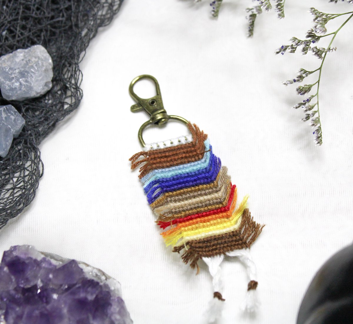 Sweet Halloween Dylan Piper 
🎃🤠🪄

In the $10 + under section in the shop 🛒🛍👇