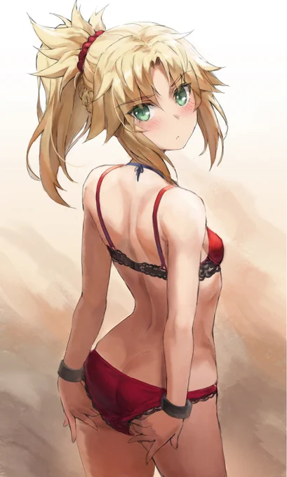 触るな 