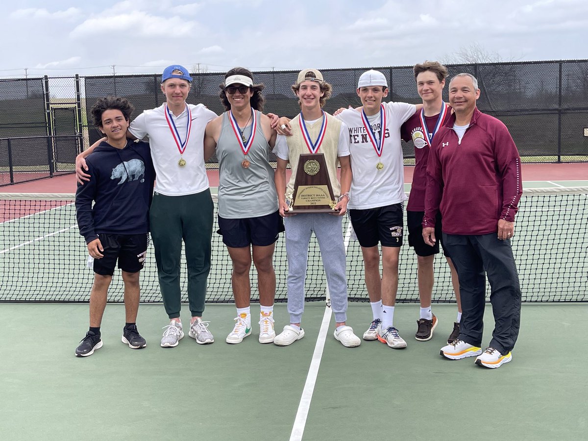 Coach_Fagan30's tweet photo. Fun day at 🎾…4 Regional Qualifiers & Another District Championship! Love these @WISDBearcats they have worked so hard and are reaping the rewards in every sport this year! #WorkingForPeanuts🥜 #BOROTUFF https://t.co/XXwIVCibev