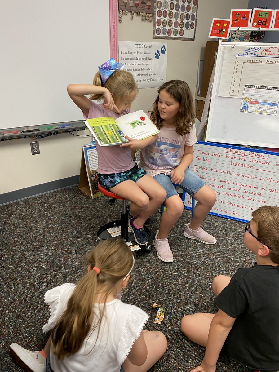 cpeshmoore's tweet photo. Students who are on 🔥with reading! Taking the initiative…choosing to finish a chapter book at recess and reading a book to their classmates as a review before their 🪴🌾💐test👏🏻Priceless❤️#Readersareleaders📚🎉💕@TISDCPES https://t.co/fqGhQtBvha