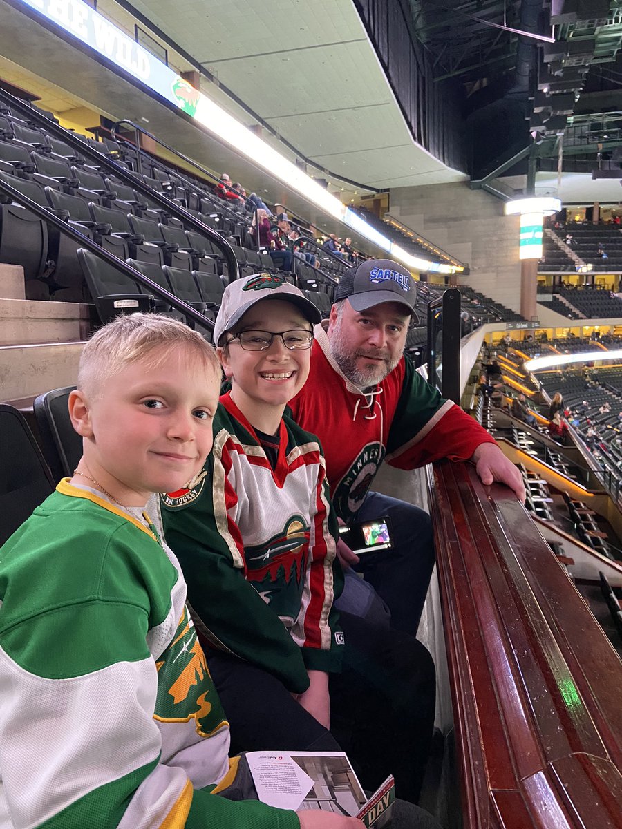 bethy2sp's tweet photo. #MNWild https://t.co/gIv89VRHWB
