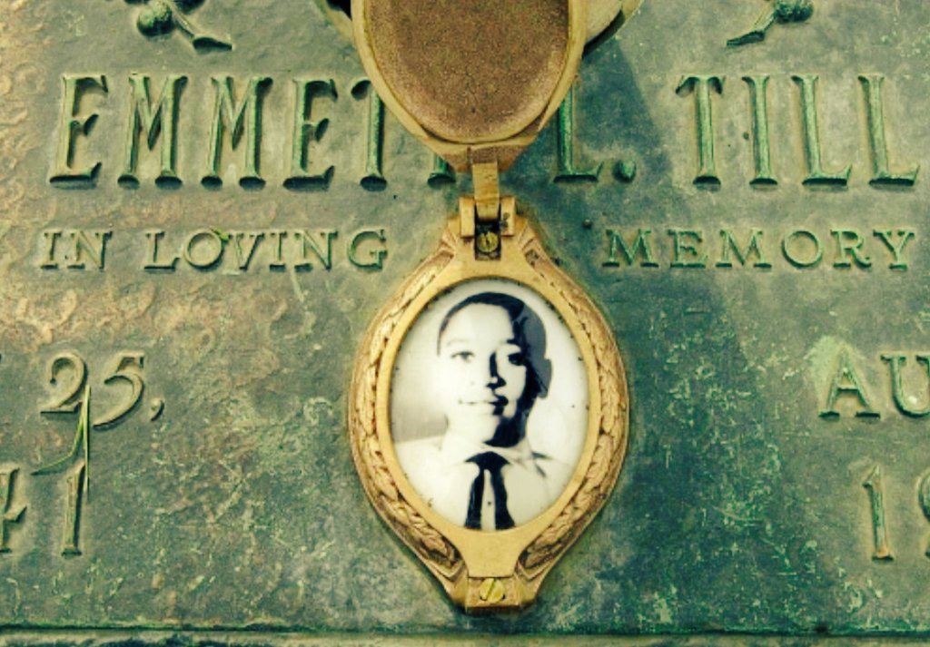 81Tony's tweet photo. Biden signs Emmett Till Antilynching bill making lynching a federal hate crime into law https://t.co/J75vWFPHb7