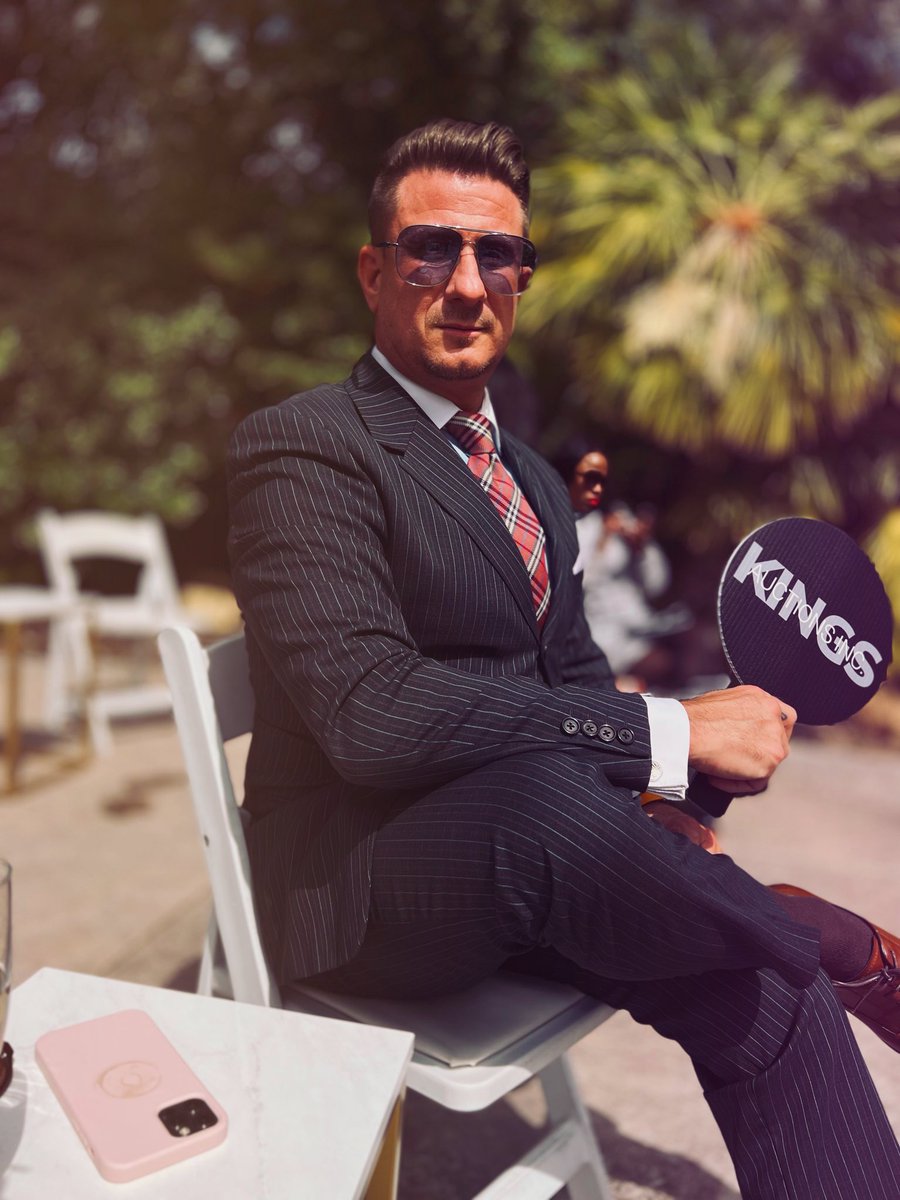 jerayreed's tweet photo. #TVPilot
#KingsAuctions
#RecurringCharacters
#hermès
#birkin https://t.co/HBiKxmxwS9