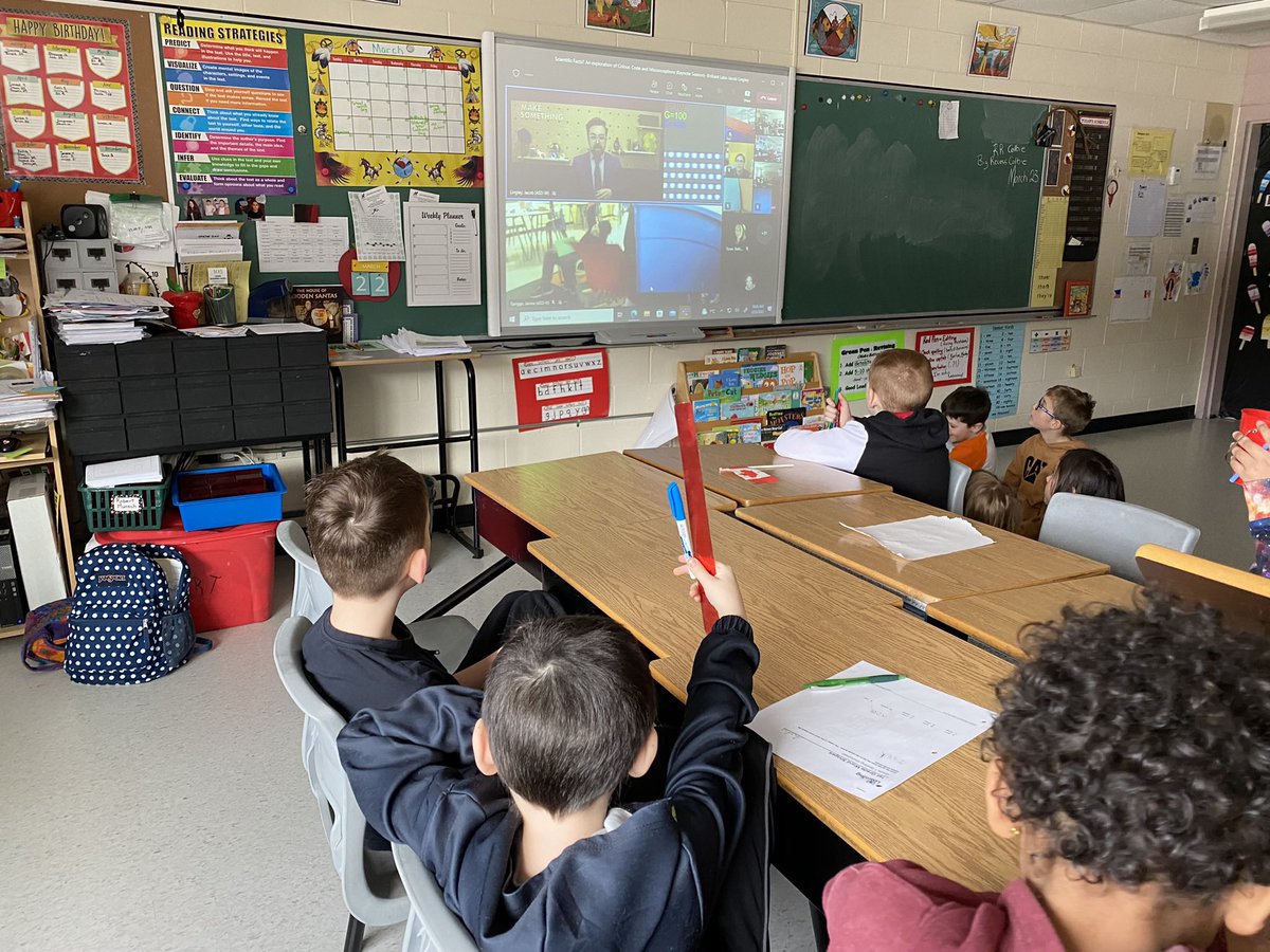 RextonElem1's tweet photo. Grade 4 students having a great time learning about colours during the “Scientific Facts? An Exploration of Colour, Code &amp; Misconceptions” session with the very entertaining, Jacob Lingley!! #NBScienceWeek @asdnnb @stemnorth @jmrlingley @brilliant_labs https://t.co/2DTIlAkSKe