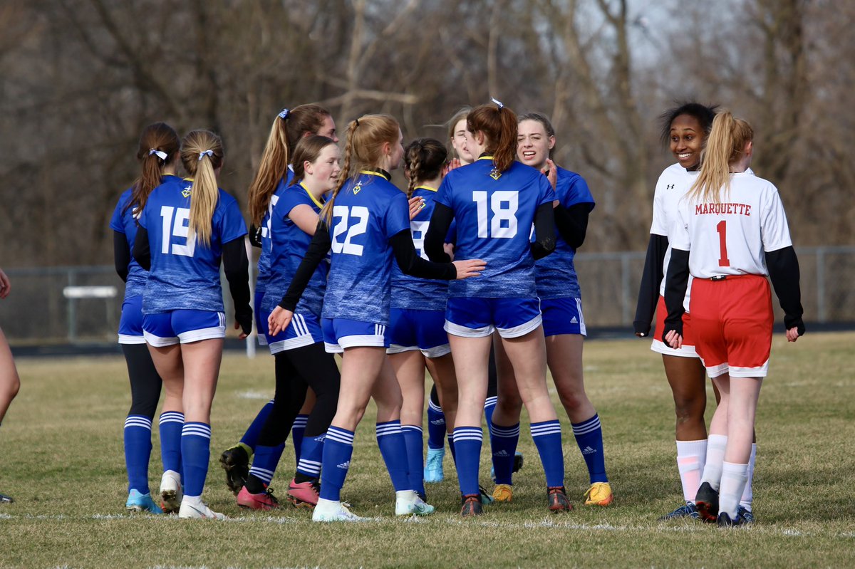 Awesome start to the season with a 3-0 win last night against Bellevue Marquette! Goals from Clara Noonan, Brielle Berning, and Emma Donovan