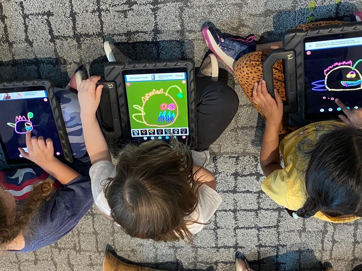 I cannot get enough of these bioluminescent creatures created by our PK and K students! They were inspired by the book “Glow: Animals With Their Own Night Lights” by @whbeck! #RBEwearefamily #LibrariesRRock