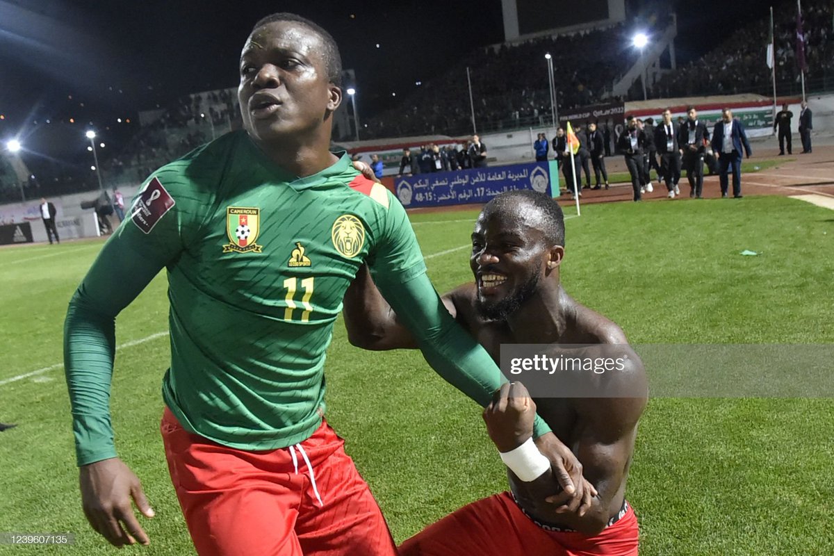 cfootcameroun's tweet photo. «DANS LE MONDE ENTIER, QUI NE CONNAIS PAS LES LIONS INDOMPTABLES DU CAMEROUN ?»
#RoadToQatar2022 ✈️🇨🇲 https://t.co/rZACUu4YNi