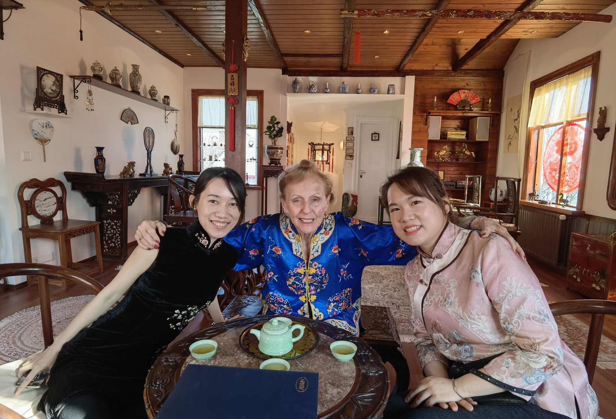 He Rulong 何儒龙 على X: &ldquo;#culture connects people together. At 