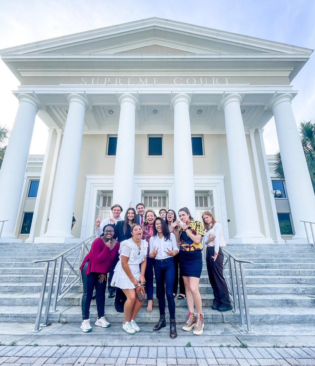 DeanB_FSULaw's tweet photo. Love these mentees! Winding down a great semester introducing them to the rigors and delights of law school! #BryanHall @fsuzeigler @flcourts https://t.co/HGffY5cYQF