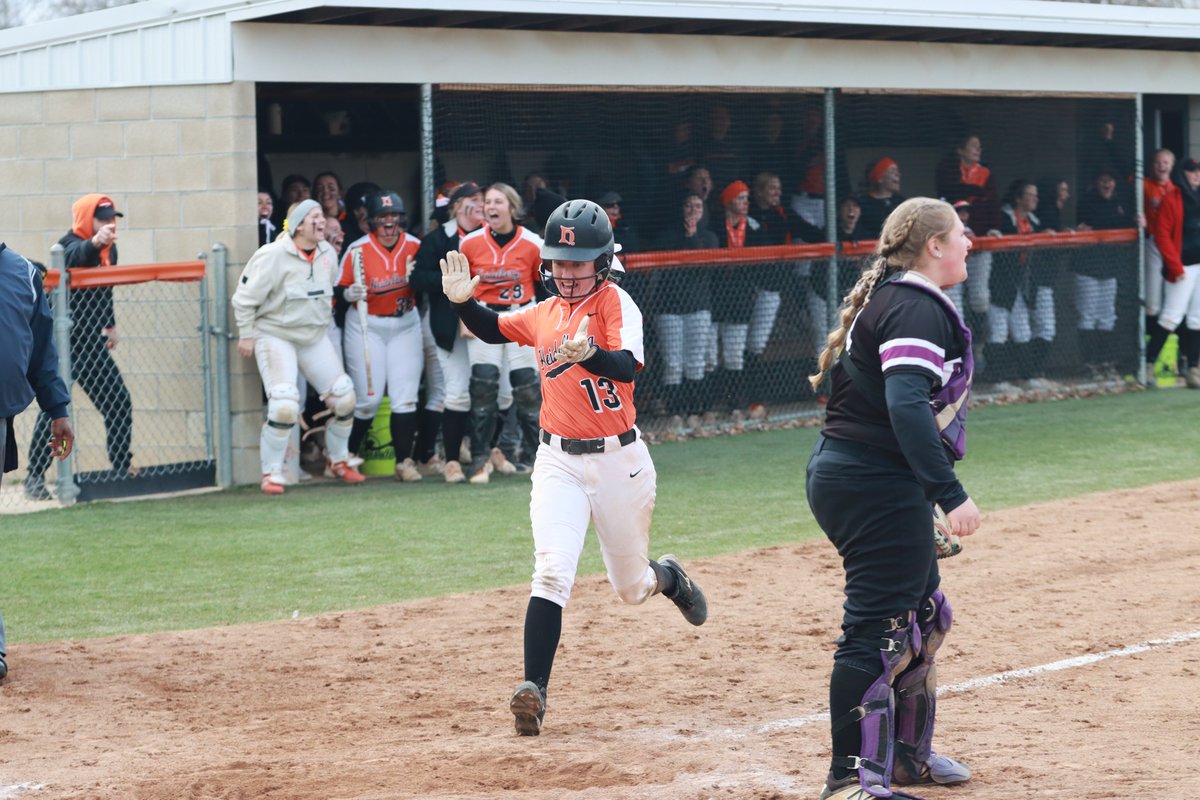 BergAthletics's tweet photo. Bame goes the dynamite!

Meghan Bame hits first career HR and drives in five, helping Softball split the OAC opener.

Full recap: https://t.co/pQ9hygnKFW https://t.co/mAedjNYXlv