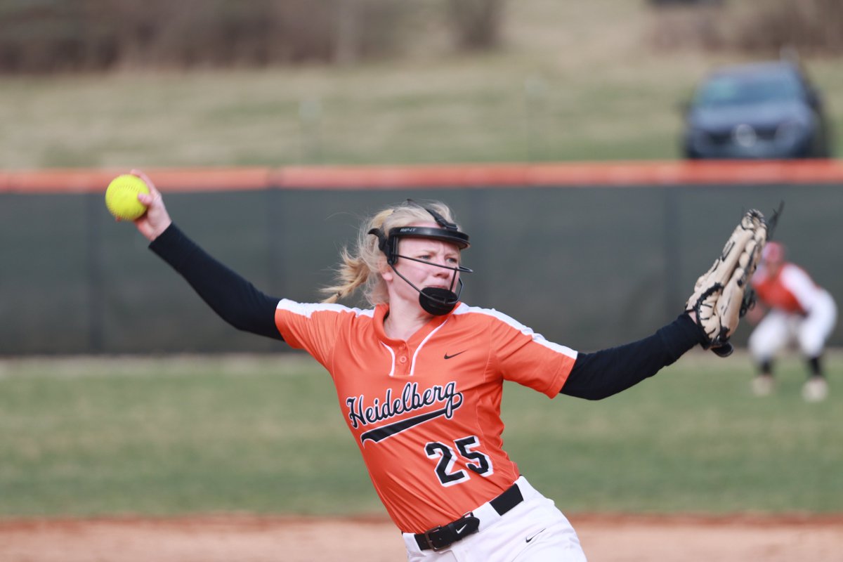 BergAthletics's tweet photo. Bame goes the dynamite!

Meghan Bame hits first career HR and drives in five, helping Softball split the OAC opener.

Full recap: https://t.co/pQ9hygnKFW https://t.co/mAedjNYXlv