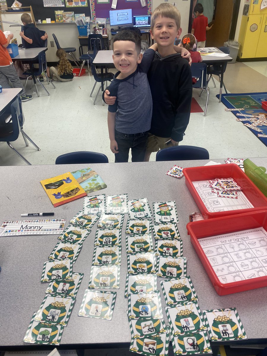 Scott's Kinder Kids tweet media