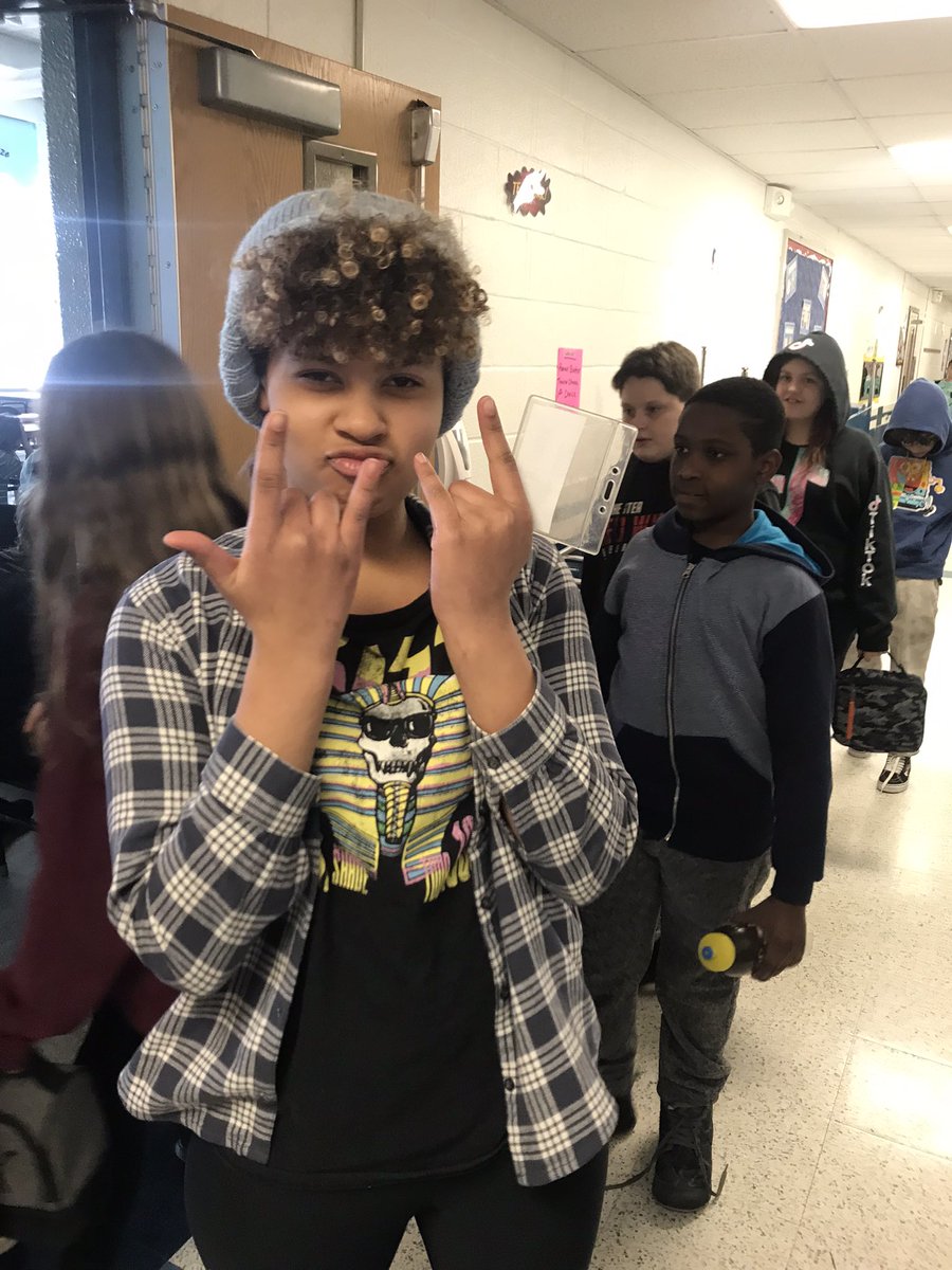 BandatLakeshore's tweet photo. March is Music in Our Schools Month- and this week is Spirit Week! 

Today was Rock Star Day!🎶🤘🏻🤘🏾🤘🏿🎤

@lakeshore1200 @GreeceCentral @GreeceCSDMusic @GCSDsuper @PettiferSuz #MIOSM https://t.co/uvtBgvVN1H