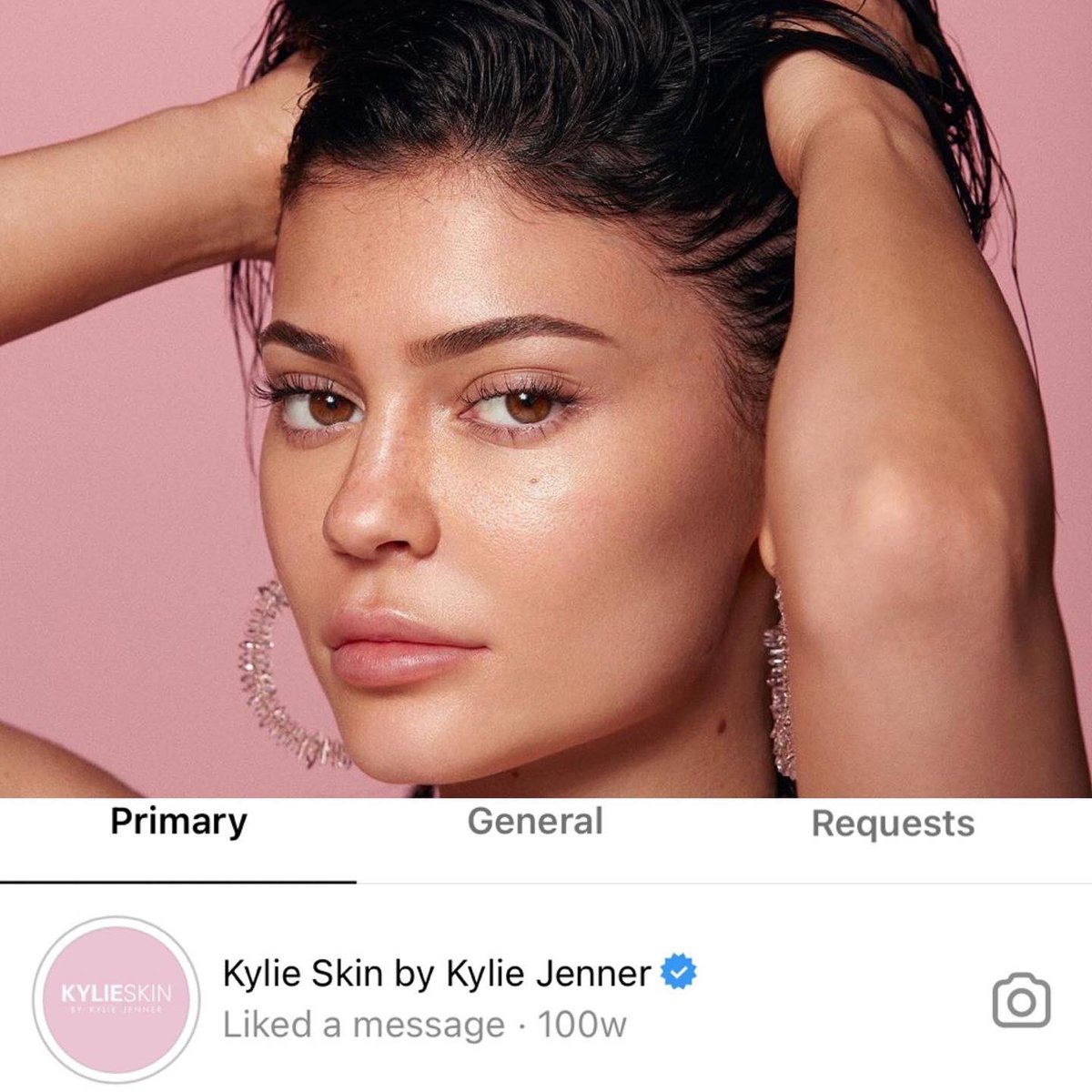 DinganaFokum's tweet photo. Thank you for 100 weeks of your precious time 🌸 Until next time @KylieSkin 🤍 #NIKERUNCLUB ✅ #JUSTDOIT for #WomensHistoryMonth https://t.co/MSS7xyU7h5