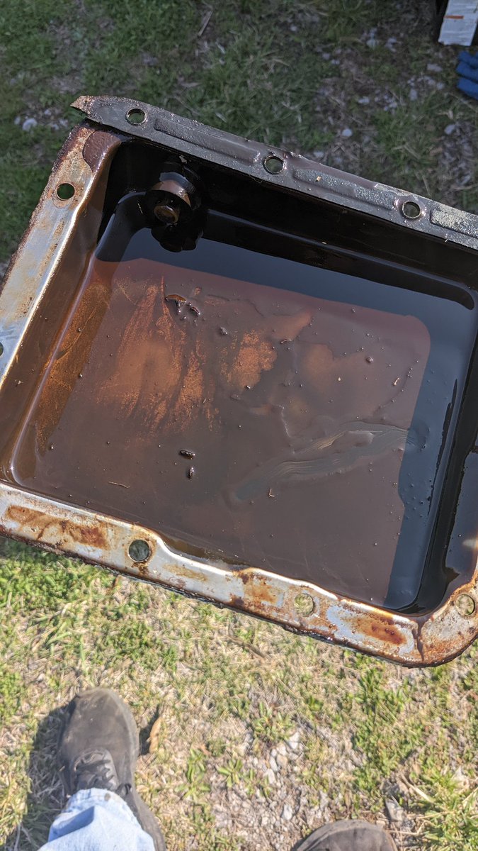 ChuckMcGhee's tweet photo. Replaced the fluid and filter in the C4 transmission on the 1979 #F150 , even gave it a #Fpssst #rebuild. @DerekBieri #dentside https://t.co/g9vwQgtIeF