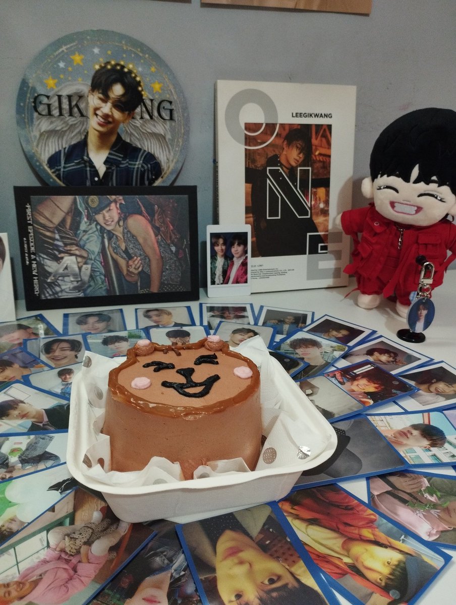 ankidang's tweet photo. My spring, when I met you I did not know that you would become the most beautiful thing I have, thank you for saving the 12-year-old girl and for allowing me to grow with your music, I will always be by your side 🥺
@900_330 #햇살같은_기광이_생일인디
#삼월의_하이라이트는_이기광 https://t.co/tiOIYwgpLI
