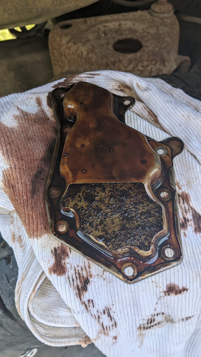 ChuckMcGhee's tweet photo. Replaced the fluid and filter in the C4 transmission on the 1979 #F150 , even gave it a #Fpssst #rebuild. @DerekBieri #dentside https://t.co/g9vwQgtIeF