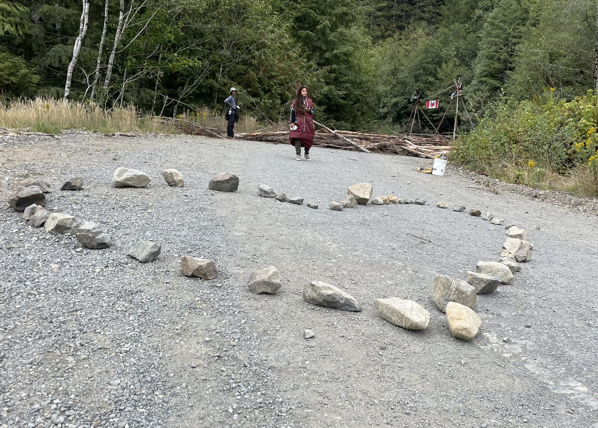 Sending love to the hundreds of brave protectors of the old growth who appeared in court over the last few days…. Thank you!!🌲💖🙏.
