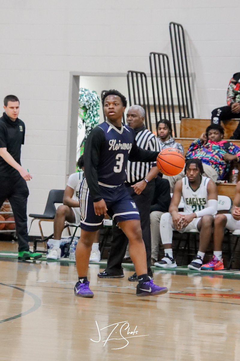 Remarr3Rasool's tweet photo. Blessed &amp; Grateful to receive an Offer from North Florida Prep #ATTG @nfpmbb https://t.co/2JyZoqFgnn