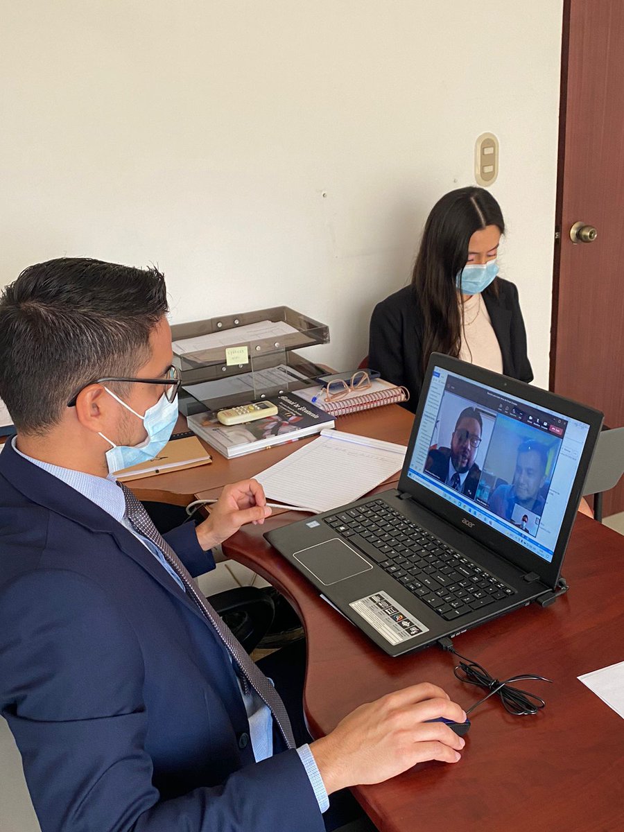 embpanamaeslv's tweet photo. S.E. @DavidEPalaciosP y el Enc. de Asuntos Consulares @ivan_karica sostuvieron una reunión con el Lic. Danny Portillo, Jefe de la Unidad de Proyección Social de la @UESoficial para facilitar los trámites de los candidatos a realizar sus horas sociales en esta Sede Diplomática. https://t.co/JSkiEgaNlJ