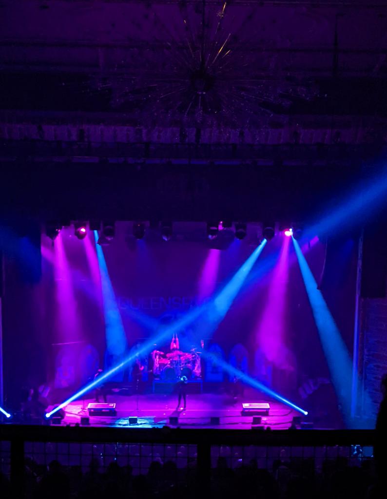 Gian__Snow's tweet photo. @Kevin_Kinkead @themetphilly First time seeing them for me. So much ass being kicked https://t.co/ET9Of7Hzwr