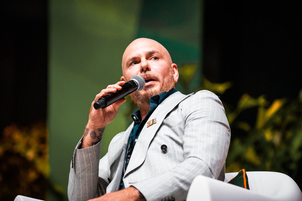 univmiami's tweet photo. Grammy-winning singer, songwriter, and record producer @Pitbull, a Miami native and son of Cuban-American immigrants, spoke to #umiami students about overcoming adversity and his rise to success by “turning a negative into a positive” as part of What Matters to U event Tuesday. https://t.co/hQBf2XeDUh
