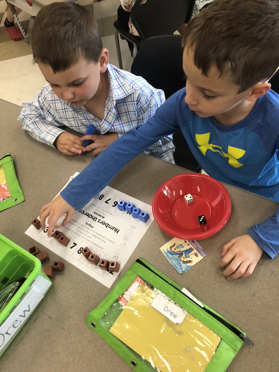 QuiatKRCE's tweet photo. Games make learning math so much fun!!#oneRCE #KinderRangers https://t.co/M1gBaFn6aZ