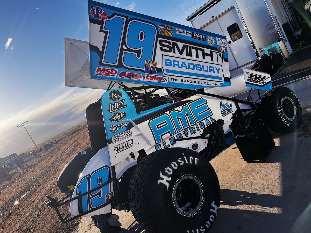 We’d like to wish our guy <a href="/Tanner_Thorson/">Tanner Thorson</a> good luck tonight with <a href="/WorldofOutlaws/">World of Outlaws</a>. #TeamEGM