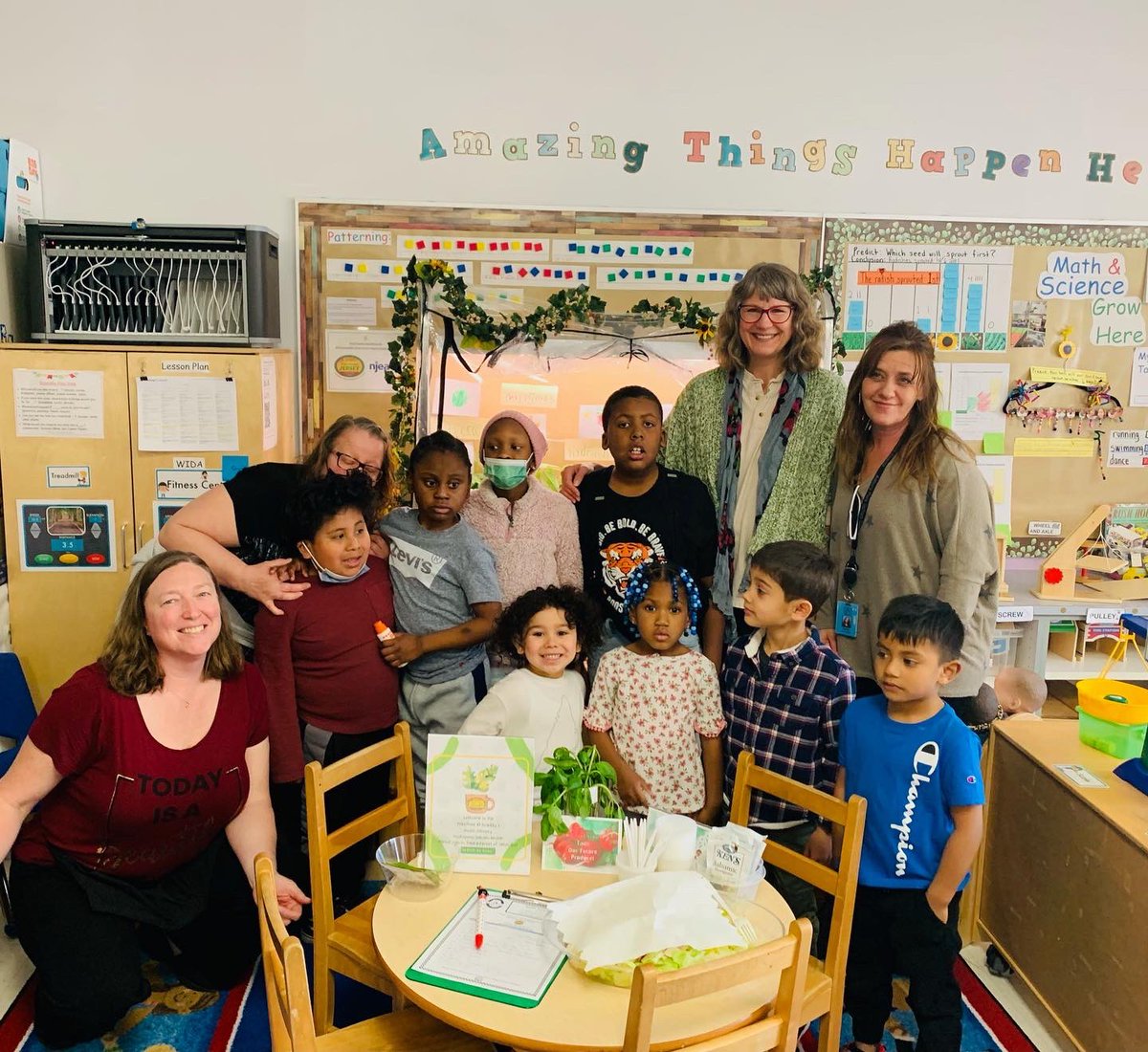 Liz Homer✨✝ tweet media