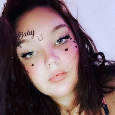 bell19tabbetha's tweet photo. #NewProfilePic https://t.co/zSKZcDuln0