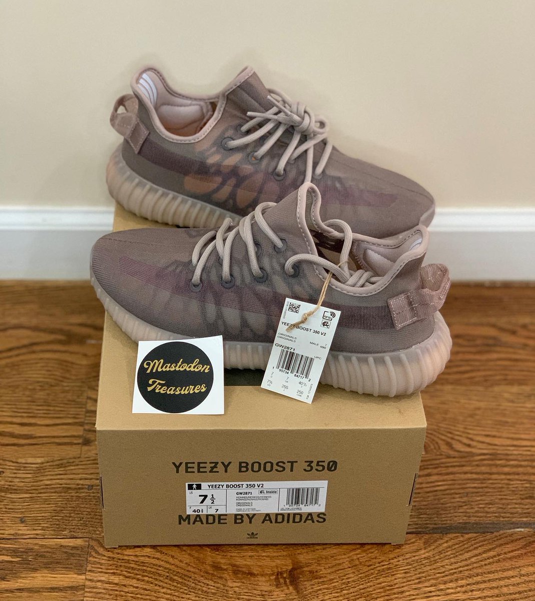 MastodonTreasrs's tweet photo. Adidas Yeezy Boost 350 V2 โMono Mistโ size 7.5M FOR SALE!! Hit me up for more information. ๐ #Yeezy350 #MonoMist #Adidas #YeezyBoost #350V2 #Yeezy350V2 #Yeezy #ForSale #NJ #NNJ #FL #NYC #SneakerCommunity #MastodonTreasures https://t.co/DBEIEgi5Jn