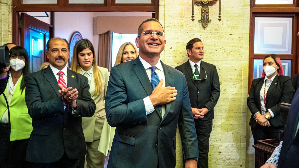 lafortalezadepr's tweet photo. En su segundo #MensajeDeEstado2022, el @GovPierluisi, presentó un panorama claro de la ruta en la que está encaminada la Isla con un desglose de los fondos federales y estatales. ¡Estableciendo un gobierno estable y en control! https://t.co/EIepsEAM3F