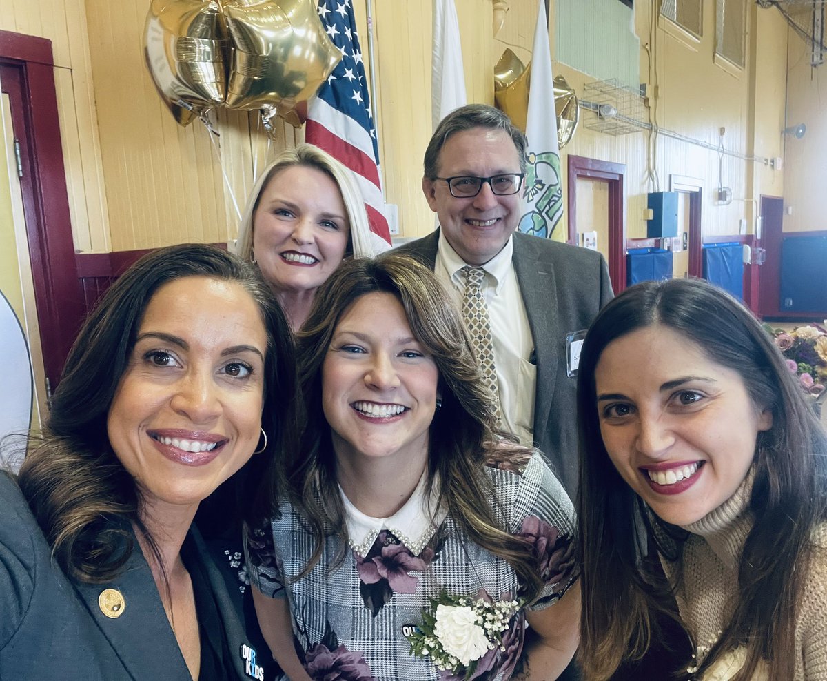 Yanaiza Gallant tweet media