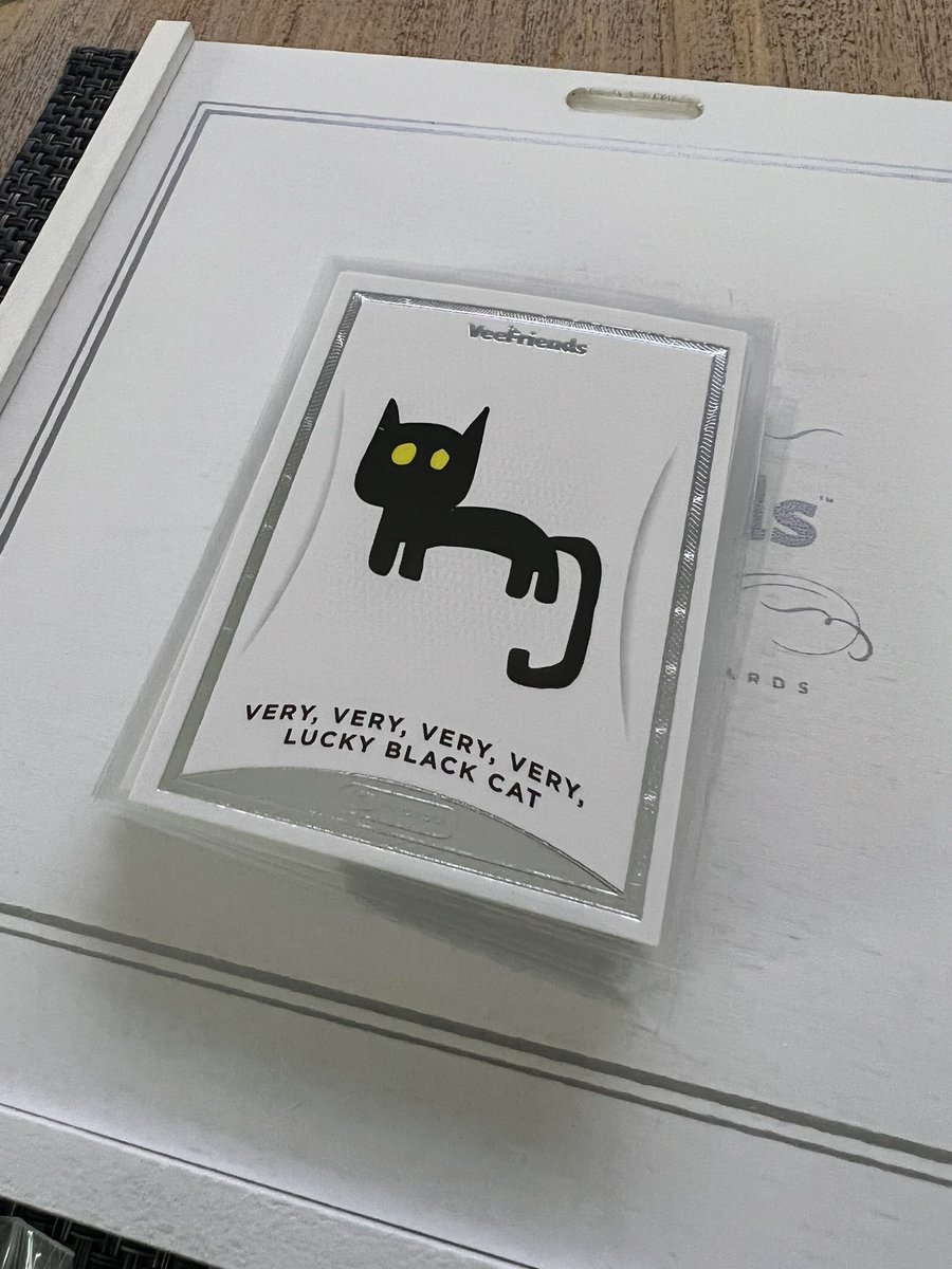 Boom 💥 a Very Very Very Very Lucky Black Cat <a href="/garyvee/">Gary Vaynerchuk</a> <a href="/veefriends/">VeeFriends</a> <a href="/zerocoolcards/">zerocoolcards</a> 

#veefriends #zerocool #veecon #garyvee #BlackCat