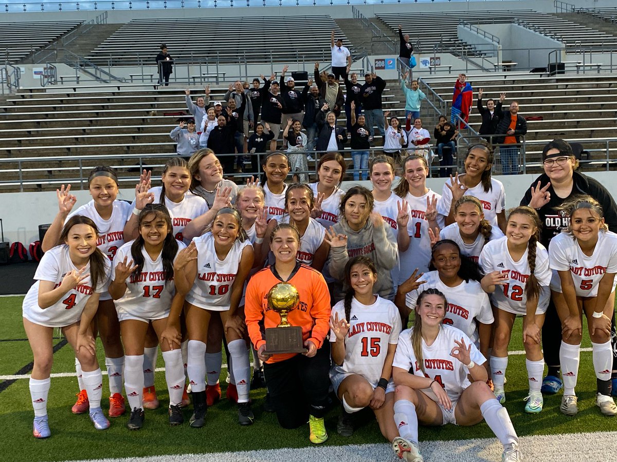 WFHS_LCS's tweet image. Your Area Champions❤️🖤LCS with a 1-0 winning vs @LegacyWSoccer. Great game between both teams.
