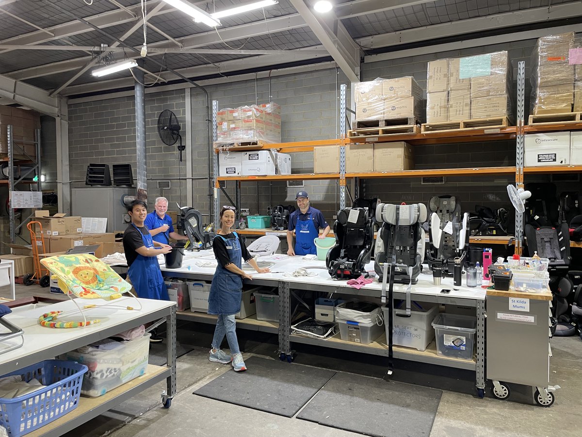 CiscoANZ's tweet photo. Yesterday our Cisco Melbourne team members had a busy day of volunteering at @StKildaMums It's always a passion for our teams to support such amazing initiatives. Great job everyone! #wearecisco #CiscoGivingBack https://t.co/CkGblcK0M0